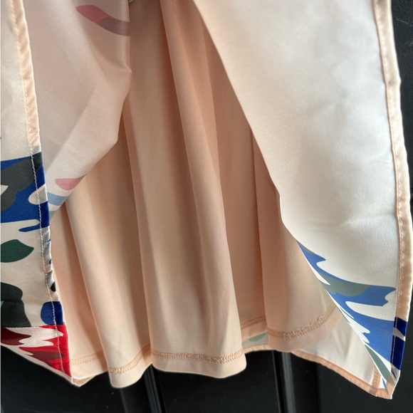 NWOT Natural Print V Neck Mini Dress Size Small - Picture 8 of 14